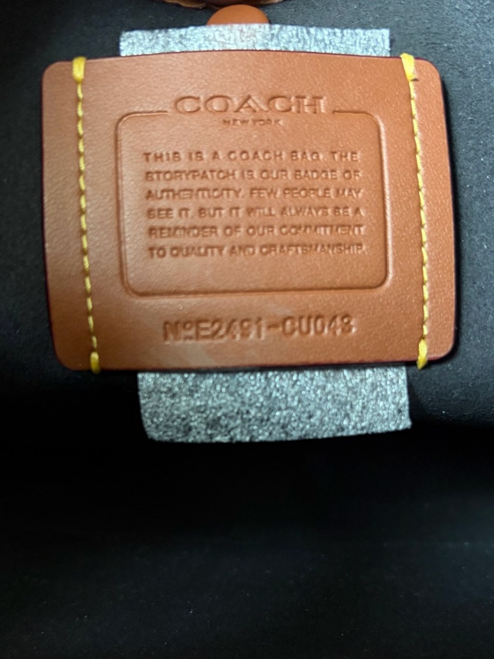 Coach Empire Carryall 35 Black Glovetanned Leather Brass Hardware Coach Charm - Picture 12 of 14